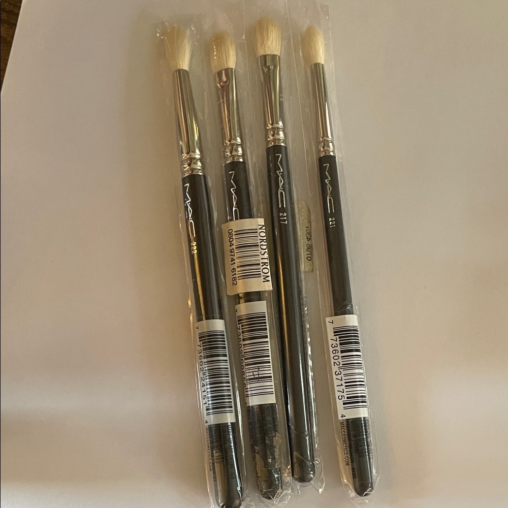 MAC Makeup Brush- New Natural Hair Versions
